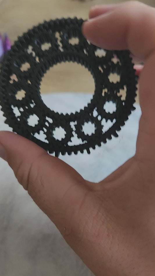 Large Black Spinner