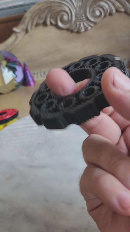 Large Gear Spinner
